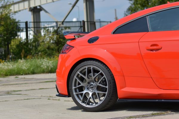 Audi TT RS 8s - Splitters laterais traseiros | AU-TT-3-RS-RSD1G | Produto Maxton Design distribuído por Unicartuning.