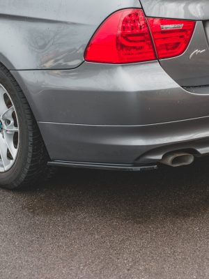 BMW 3 Touring E91 - Splitters laterais traseiros | BM-3-91-RSD1G | Produto Maxton Design distribuído por Unicartuning. BMW 3 Touring E91 - Splitters laterais traseiros | BM-3-91-RSD1G | Produto Maxton Design distribuído por Unicartuning.