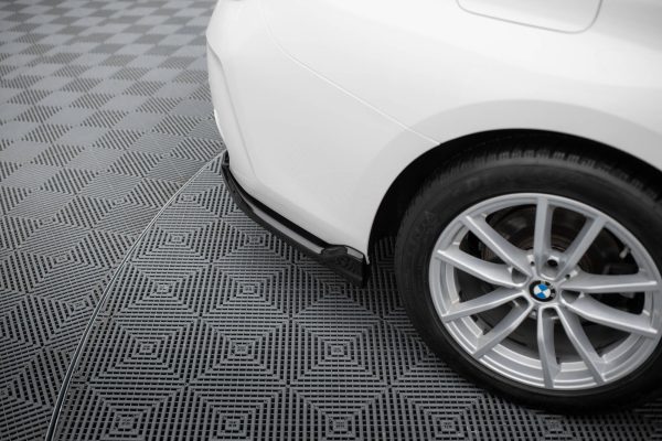 BMW 3 Sedan / Touring G20 / G21 (facelift) - Splitters laterais traseiros | BM-3-21F-RSD1G | Produto Maxton Design distribuído por Unicartuning. BMW 3 Sedan / Touring G20 / G21 (facelift) - Splitters laterais traseiros | BM-3-21F-RSD1G | Produto Maxton Design distribuído por Unicartuning.