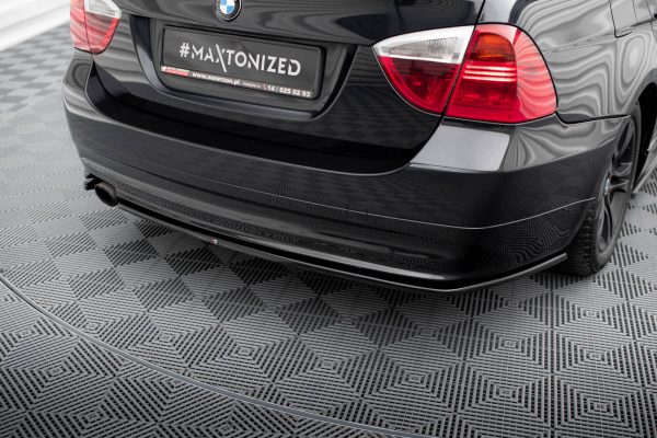 BMW 3 E90/e91 (facelift) - Splitters laterais traseiros | BM-3-91-RSD2G | Produto Maxton Design distribuído por Unicartuning. BMW 3 E90/e91 (facelift) - Splitters laterais traseiros | BM-3-91-RSD2G | Produto Maxton Design distribuído por Unicartuning.