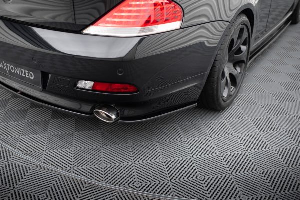 BMW 6 Coupé E63 / Cabrio E64 - Splitters laterais traseiros | BM-6-63-RSD1G | Produto Maxton Design distribuído por Unicartuning. BMW 6 Coupé E63 / Cabrio E64 - Splitters laterais traseiros | BM-6-63-RSD1G | Produto Maxton Design distribuído por Unicartuning.