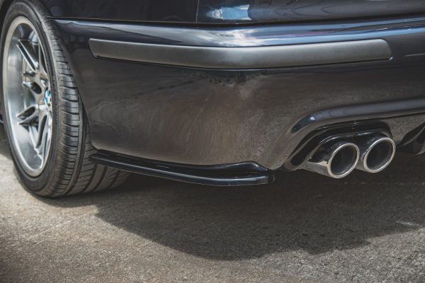 BMW M5 / 5 Pack M E39 - Splitters laterais traseiros | BM-5-39-M-RSD1G | Produto Maxton Design distribuído por Unicartuning. BMW M5 / 5 Pack M E39 - Splitters laterais traseiros | BM-5-39-M-RSD1G | Produto Maxton Design distribuído por Unicartuning.