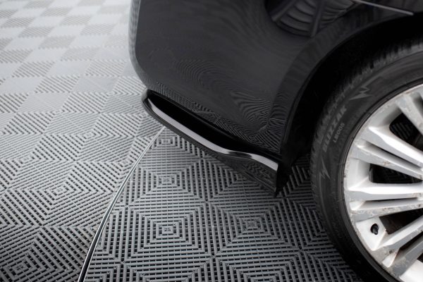 Chrysler 300 Mk2 - Splitters laterais traseiros | CHR-300C-2-RSD1G | Produto Maxton Design distribuído por Unicartuning.