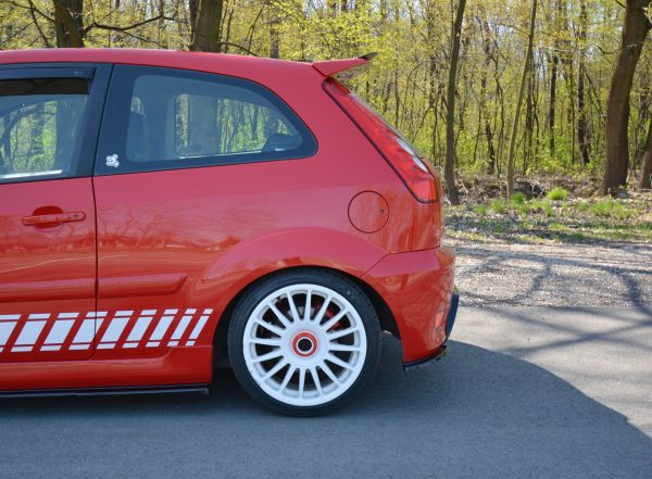 Ford Fiesta ST Mk6 - Splitters laterais traseiros | FO-FI-6-ST-RSD1G | Produto Maxton Design distribuído por Unicartuning.