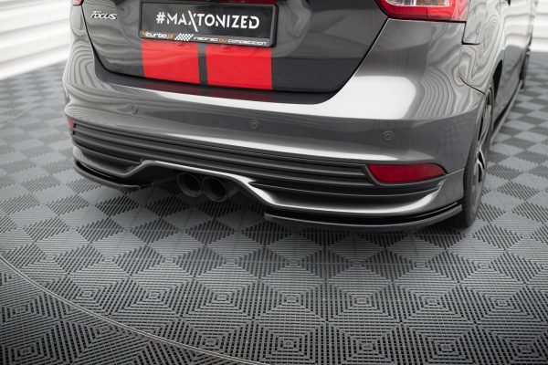 Ford Focus ST Mk3 (facelift) - Splitters laterais traseiros | FO-FO-3F-ST-RSD1G | Produto Maxton Design distribuído por Unicartuning. Ford Focus ST Mk3 (facelift) - Splitters laterais traseiros | FO-FO-3F-ST-RSD1G | Produto Maxton Design distribuído por Unicartuning.