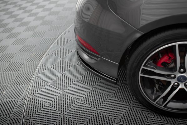 Ford Focus ST Mk3 (facelift) - Splitters laterais traseiros | FO-FO-3F-ST-RSD1G | Produto Maxton Design distribuído por Unicartuning. Ford Focus ST Mk3 (facelift) - Splitters laterais traseiros | FO-FO-3F-ST-RSD1G | Produto Maxton Design distribuído por Unicartuning.