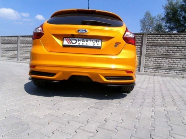 Ford Focus ST Mk3 Estate - Splitters laterais traseiros | FO-FO-3-ST-RSD1G | Produto Maxton Design distribuído por Unicartuning. Ford Focus ST Mk3 Estate - Splitters laterais traseiros | FO-FO-3-ST-RSD1G | Produto Maxton Design distribuído por Unicartuning.