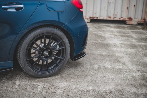 Mercedes-Benz A35 AMG / AMG-line W177 - Splitters laterais traseiros | ME-A-177-35-RSD1G | Produto Maxton Design distribuído por Unicartuning. Mercedes-Benz A35 AMG / AMG-line W177 - Splitters laterais traseiros | ME-A-177-35-RSD1G | Produto Maxton Design distribuído por Unicartuning.