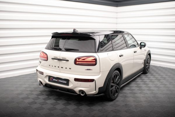 Mini Cooper Clubman John Cooper Works F54 (facelift) - Splitters laterais traseiros | MC-CM-2F-JCW-RSD1G | Produto Maxton Design distribuído por Unicartuning. Mini Cooper Clubman John Cooper Works F54 (facelift) - Splitters laterais traseiros | MC-CM-2F-JCW-RSD1G | Produto Maxton Design distribuído por Unicartuning.