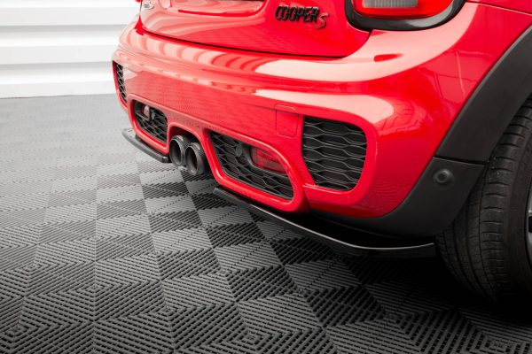 Mini Cooper S John Cooper Works F56 - Splitters laterais traseiros | MC-S-3-56-JCW-RSD2G | Produto Maxton Design distribuído por Unicartuning. Mini Cooper S John Cooper Works F56 - Splitters laterais traseiros | MC-S-3-56-JCW-RSD2G | Produto Maxton Design distribuído por Unicartuning.