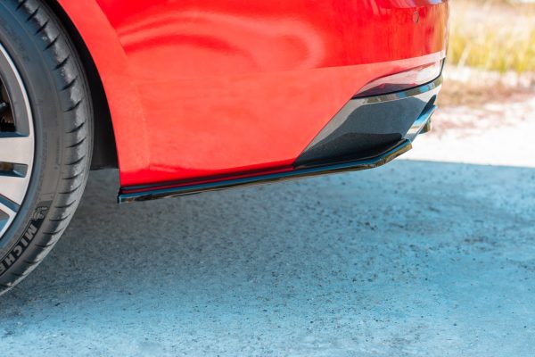 Peugeot Partner Mk3 - Splitters laterais traseiros | PE-508-2-GT-SW-RSD1G | Produto Maxton Design distribuído por Unicartuning. Peugeot Partner Mk3 - Splitters laterais traseiros | PE-508-2-GT-SW-RSD1G | Produto Maxton Design distribuído por Unicartuning.