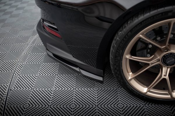 Porsche 911 992 GT3 - Splitters laterais traseiros | PO-911-992-GT3-RSD1G | Produto Maxton Design distribuído por Unicartuning. Porsche 911 992 GT3 - Splitters laterais traseiros | PO-911-992-GT3-RSD1G | Produto Maxton Design distribuído por Unicartuning.