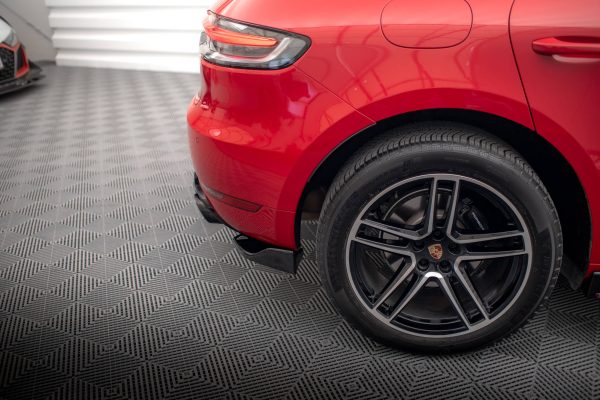 Porsche Macan GTS / Sport Design Mk1 (facelift) - Splitters laterais traseiros | PO-MA-1F-RSD1G | Produto Maxton Design distribuído por Unicartuning. Porsche Macan GTS / Sport Design Mk1 (facelift) - Splitters laterais traseiros | PO-MA-1F-RSD1G | Produto Maxton Design distribuído por Unicartuning.