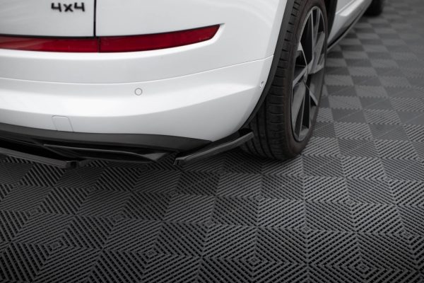 Skoda Kodiaq Mk1 Sport line/RS - Splitters laterais traseiros | SK-KO-1-RS-RSD1G | Produto Maxton Design distribuído por Unicartuning. Skoda Kodiaq Mk1 Sport line/RS - Splitters laterais traseiros | SK-KO-1-RS-RSD1G | Produto Maxton Design distribuído por Unicartuning.