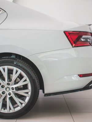 Skoda Superb Liftback / Combi Mk3 (facelift) - Splitters laterais traseiros | SK-SU-3F-RSD1G | Produto Maxton Design distribuído por Unicartuning. Skoda Superb Liftback / Combi Mk3 (facelift) - Splitters laterais traseiros | SK-SU-3F-RSD1G | Produto Maxton Design distribuído por Unicartuning.
