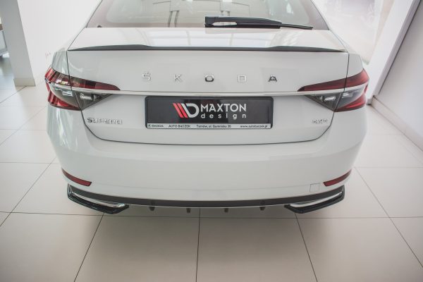 Skoda Superb Liftback / Combi Mk3 (facelift) - Splitters laterais traseiros | SK-SU-3F-RSD1G | Produto Maxton Design distribuído por Unicartuning. Skoda Superb Liftback / Combi Mk3 (facelift) - Splitters laterais traseiros | SK-SU-3F-RSD1G | Produto Maxton Design distribuído por Unicartuning.