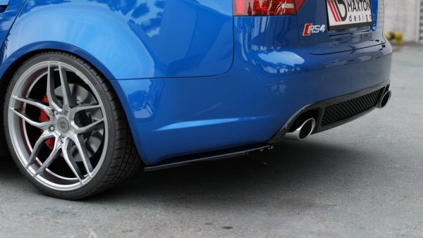 Audi RS4 Sedan B7 - Splitters laterais traseiros V.1 | AU-RS4-B7-RSD1G | Produto Maxton Design distribuído por Unicartuning. Audi RS4 Sedan B7 - Splitters laterais traseiros V.1 | AU-RS4-B7-RSD1G | Produto Maxton Design distribuído por Unicartuning.