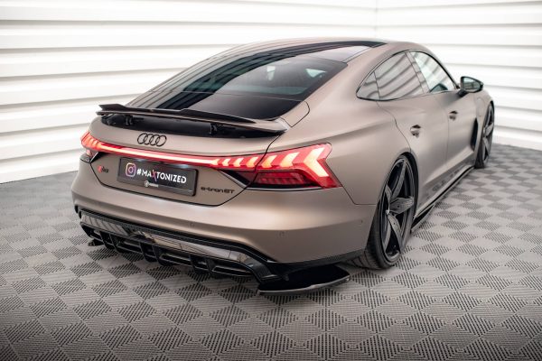 Audi E-tron GT / RS GT Mk1 - Splitters laterais traseiros V.1 | AU-ETRON-1-RS-RSD1G | Produto Maxton Design distribuído por Unicartuning.