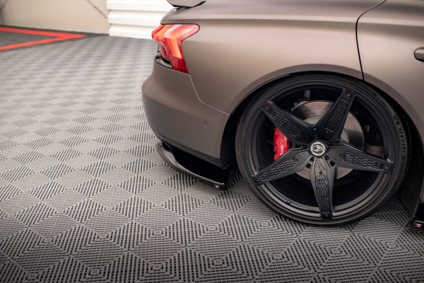 Audi E-tron GT / RS GT Mk1 - Splitters laterais traseiros V.1 | AU-ETRON-1-RS-RSD1G | Produto Maxton Design distribuído por Unicartuning.