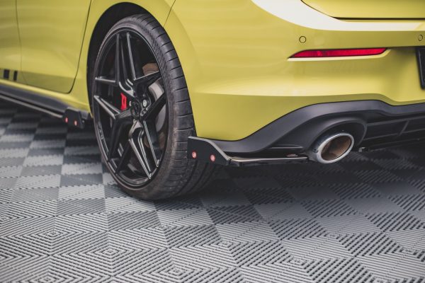 Volkswagen Golf GTI ClubSport Mk8 (facelift) - Splitters laterais traseiros V.1 | VW-GO-8-GTI-CS-RSD1G+RSF | Produto Maxton Design distribuído por Unicartuning. Volkswagen Golf GTI ClubSport Mk8 (facelift) - Splitters laterais traseiros V.1 | VW-GO-8-GTI-CS-RSD1G+RSF | Produto Maxton Design distribuído por Unicartuning.