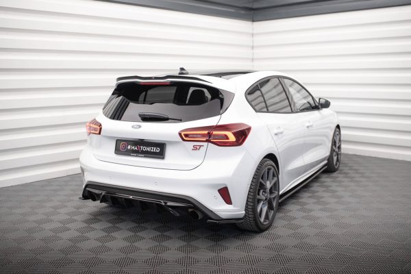 Ford Focus Hatchback ST Mk4 - Splitters laterais traseiros V.1 | FO-FO-4-ST-RSD1G | Produto Maxton Design distribuído por Unicartuning. Ford Focus Hatchback ST Mk4 - Splitters laterais traseiros V.1 | FO-FO-4-ST-RSD1G | Produto Maxton Design distribuído por Unicartuning.