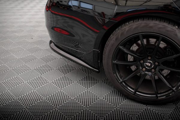 Infiniti Q50 S Mk1 - Splitters laterais traseiros V.1 | IN-Q50S-1-RSD1G | Produto Maxton Design distribuído por Unicartuning. Infiniti Q50 S Mk1 - Splitters laterais traseiros V.1 | IN-Q50S-1-RSD1G | Produto Maxton Design distribuído por Unicartuning.