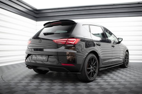 Seat Leon III Cupra / FR - Splitters laterais traseiros V.1 | SE-LE-3F-RSD1G | Produto Maxton Design distribuído por Unicartuning. Seat Leon III Cupra / FR - Splitters laterais traseiros V.1 | SE-LE-3F-RSD1G | Produto Maxton Design distribuído por Unicartuning.