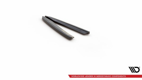 Skoda Octavia RS Mk4 - Splitters laterais traseiros V.1 | SK-OC-4-RS-RSD1G | Produto Maxton Design distribuído por Unicartuning. Skoda Octavia RS Mk4 - Splitters laterais traseiros V.1 | SK-OC-4-RS-RSD1G | Produto Maxton Design distribuído por Unicartuning.