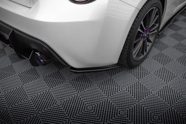 Subaru BRZ Mk1 / Mk1 (facelift) - Splitters laterais traseiros V.1 | SU-BRZ-1F-RSD1G | Produto Maxton Design distribuído por Unicartuning. Subaru BRZ Mk1 / Mk1 (facelift) - Splitters laterais traseiros V.1 | SU-BRZ-1F-RSD1G | Produto Maxton Design distribuído por Unicartuning.