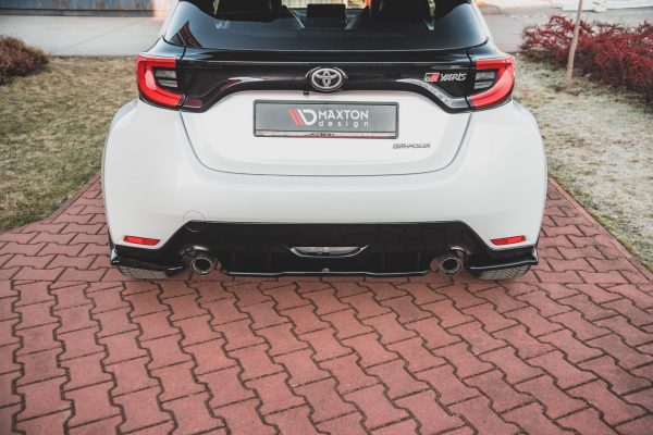 Toyota GR Yaris Mk4 - Splitters laterais traseiros V.1 | TO-YA-4-GR4-RSD1G | Produto Maxton Design distribuído por Unicartuning. Toyota GR Yaris Mk4 - Splitters laterais traseiros V.1 | TO-YA-4-GR4-RSD1G | Produto Maxton Design distribuído por Unicartuning.