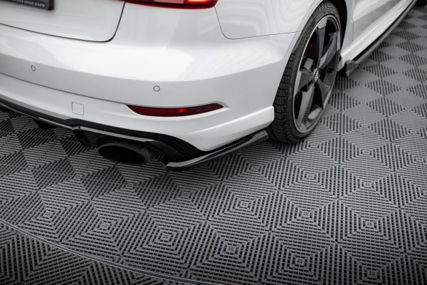 Audi RS3 Sedan 8V (facelift) - Splitters laterais traseiros V.2 | AU-RS3-8VF-S-RSD2G | Produto Maxton Design distribuído por Unicartuning. Audi RS3 Sedan 8V (facelift) - Splitters laterais traseiros V.2 | AU-RS3-8VF-S-RSD2G | Produto Maxton Design distribuído por Unicartuning.