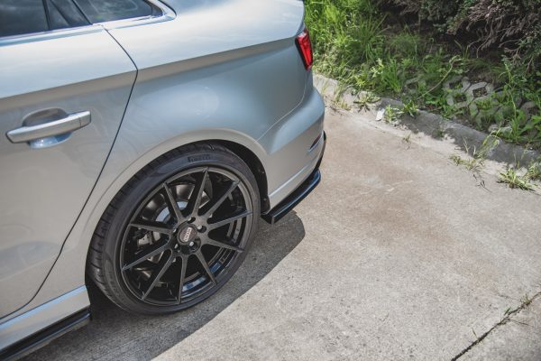 Audi S3 Sedan 8V (facelift) - Splitters laterais traseiros V.2 | AU-S3-3F-S-RSD2G | Produto Maxton Design distribuído por Unicartuning. Audi S3 Sedan 8V (facelift) - Splitters laterais traseiros V.2 | AU-S3-3F-S-RSD2G | Produto Maxton Design distribuído por Unicartuning.