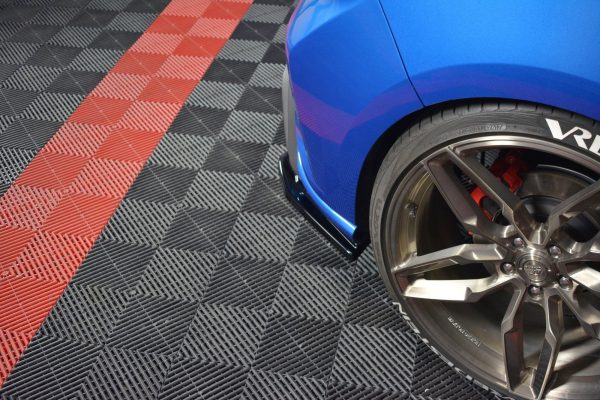Ford Focus ST / ST-line Mk4 - Splitters laterais traseiros V.2 (para Difusor v.1) | FO-FO-4-STLINE-RSD2G | Produto Maxton Design distribuído por Unicartuning. Ford Focus ST / ST-line Mk4 - Splitters laterais traseiros V.2 (para Difusor v.1) | FO-FO-4-STLINE-RSD2G | Produto Maxton Design distribuído por Unicartuning.