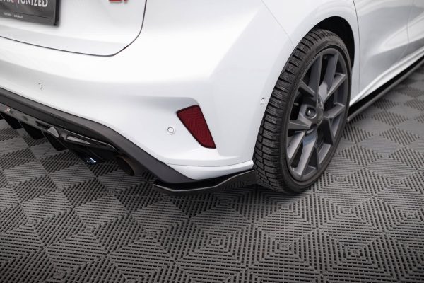 Ford Focus Hatchback ST Mk4 - Splitters laterais traseiros V.2 | FO-FO-4-ST-RSD2G | Produto Maxton Design distribuído por Unicartuning.