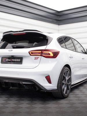 Ford Focus Hatchback ST Mk4 - Splitters laterais traseiros V.2 | FO-FO-4-ST-RSD2G | Produto Maxton Design distribuído por Unicartuning. Ford Focus Hatchback ST Mk4 - Splitters laterais traseiros V.2 | FO-FO-4-ST-RSD2G | Produto Maxton Design distribuído por Unicartuning.