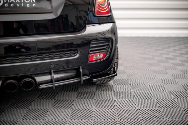 Mini Cooper John Cooper Works R56 - Splitters laterais traseiros V.2 | MC-S-2-56-JCW-RSD1G | Produto Maxton Design distribuído por Unicartuning. Mini Cooper John Cooper Works R56 - Splitters laterais traseiros V.2 | MC-S-2-56-JCW-RSD1G | Produto Maxton Design distribuído por Unicartuning.