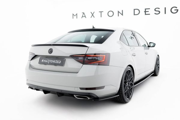 Skoda Superb Liftback / Combi Mk3 - Splitters laterais traseiros V.2 | SK-SU-3-RSD2G | Produto Maxton Design distribuído por Unicartuning. Skoda Superb Liftback / Combi Mk3 - Splitters laterais traseiros V.2 | SK-SU-3-RSD2G | Produto Maxton Design distribuído por Unicartuning.