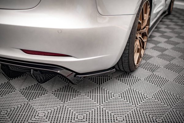 Tesla Model 3 / Model 3 Performance Mk1 / Mk1 (facelift) - Splitters laterais traseiros V.2 | TE-MODEL3-1-RSD2G | Produto Maxton Design distribuído por Unicartuning.