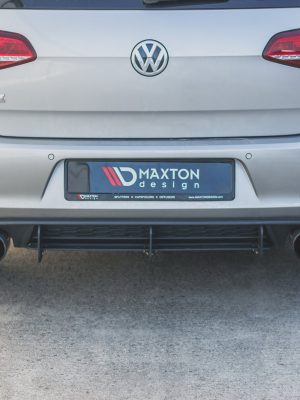 Volkswagen Golf R Mk7 - Splitters laterais traseiros V.2 | VW-GO-7-GTI-RSD2G | Produto Maxton Design distribuído por Unicartuning. Volkswagen Golf R Mk7 - Splitters laterais traseiros V.2 | VW-GO-7-GTI-RSD2G | Produto Maxton Design distribuído por Unicartuning.