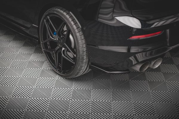 Volkswagen Golf R Mk8 - Splitters laterais traseiros V.2 | VW-GO-8-R-RSD2G | Produto Maxton Design distribuído por Unicartuning.