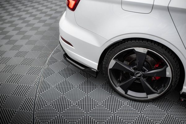 Audi RS3 Sedan 8V (facelift) - Splitters laterais traseiros V.3 | AU-RS3-8VF-S-RSD3G | Produto Maxton Design distribuído por Unicartuning. Audi RS3 Sedan 8V (facelift) - Splitters laterais traseiros V.3 | AU-RS3-8VF-S-RSD3G | Produto Maxton Design distribuído por Unicartuning.