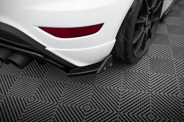 Ford Fiesta ST Mk7 (facelift) - Splitters laterais traseiros V.3 | FO-FI-7F-ST-RSD3G+RSF1B | Produto Maxton Design distribuído por Unicartuning.