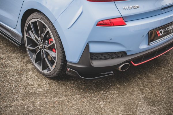 Hyundai I30 N Mk3 Hatchback - Splitters laterais traseiros V.3 | HY-I30-3-N-RSD3G | Produto Maxton Design distribuído por Unicartuning. Hyundai I30 N Mk3 Hatchback - Splitters laterais traseiros V.3 | HY-I30-3-N-RSD3G | Produto Maxton Design distribuído por Unicartuning.