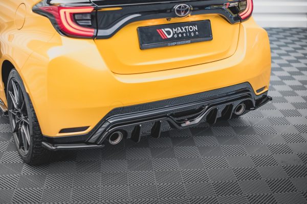Toyota GR Yaris Mk4 - Splitters laterais traseiros V.3 | TO-YA-4-GR4-RSD3G | Produto Maxton Design distribuído por Unicartuning. Toyota GR Yaris Mk4 - Splitters laterais traseiros V.3 | TO-YA-4-GR4-RSD3G | Produto Maxton Design distribuído por Unicartuning.