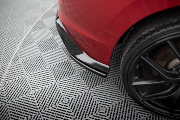 Volkswagen Golf GTI / GTE / GTI ClubSport / Gtd / R-line Mk8 - Splitters laterais traseiros V.3 | VW-GO-8-GTI-RSD3G | Produto Maxton Design distribuído por Unicartuning.