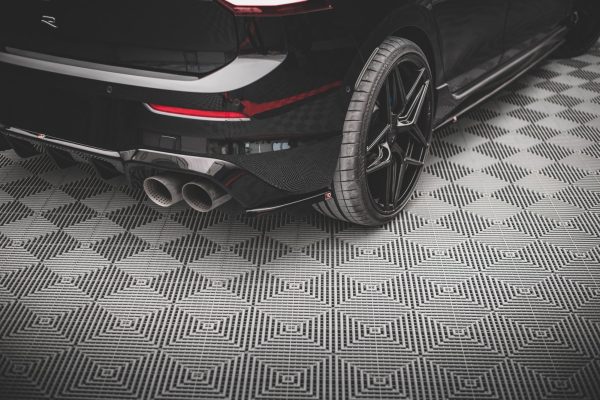 Volkswagen Golf R Mk8 - Splitters laterais traseiros V.3 | VW-GO-8-R-RSD3G | Produto Maxton Design distribuído por Unicartuning. Volkswagen Golf R Mk8 - Splitters laterais traseiros V.3 | VW-GO-8-R-RSD3G | Produto Maxton Design distribuído por Unicartuning.
