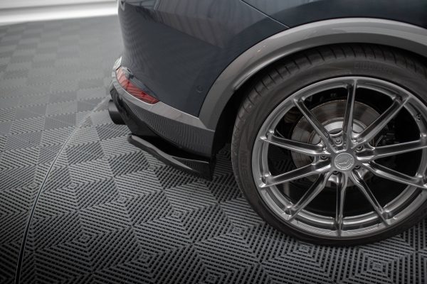 Cupra Formentor Mk1 (facelift) - Splitters laterais traseiros V.4 | CU-FO-1-RSD4G | Produto Maxton Design distribuído por Unicartuning. Cupra Formentor Mk1 (facelift) - Splitters laterais traseiros V.4 | CU-FO-1-RSD4G | Produto Maxton Design distribuído por Unicartuning.