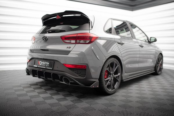 Hyundai I30 N Hatchback Mk3 (facelift) - Splitters laterais traseiros V.4 | HY-I30-3F-N-RSD4G+RSF1B | Produto Maxton Design distribuído por Unicartuning. Hyundai I30 N Hatchback Mk3 (facelift) - Splitters laterais traseiros V.4 | HY-I30-3F-N-RSD4G+RSF1B | Produto Maxton Design distribuído por Unicartuning.
