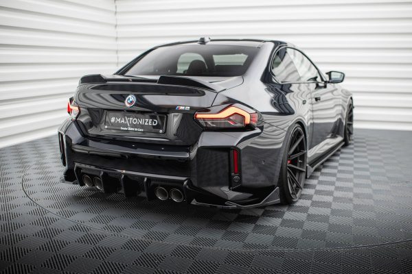 BMW M2 G87 - Splitters laterais traseiros V.4 (para Difusor v.1) | BM-M2-G87-RSD4G | Produto Maxton Design distribuído por Unicartuning. BMW M2 G87 - Splitters laterais traseiros V.4 (para Difusor v.1) | BM-M2-G87-RSD4G | Produto Maxton Design distribuído por Unicartuning.