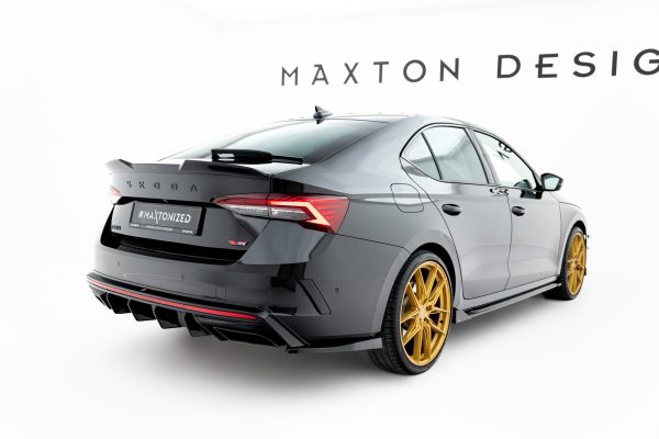 Skoda Octavia RS Mk4 - Splitters laterais traseiros V.4 | SK-OC-4-RS-RSD4G | Produto Maxton Design distribuído por Unicartuning. Skoda Octavia RS Mk4 - Splitters laterais traseiros V.4 | SK-OC-4-RS-RSD4G | Produto Maxton Design distribuído por Unicartuning.